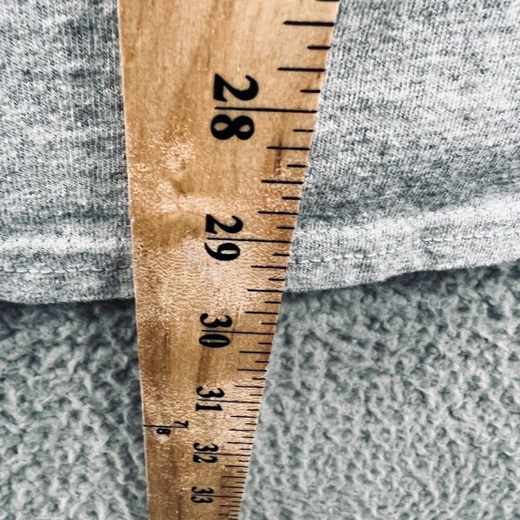 Crown Ivy Mens Tee Shirt Large Gray Southern Tradition Dog Truck Graphic Casual - Picture 6 of 7